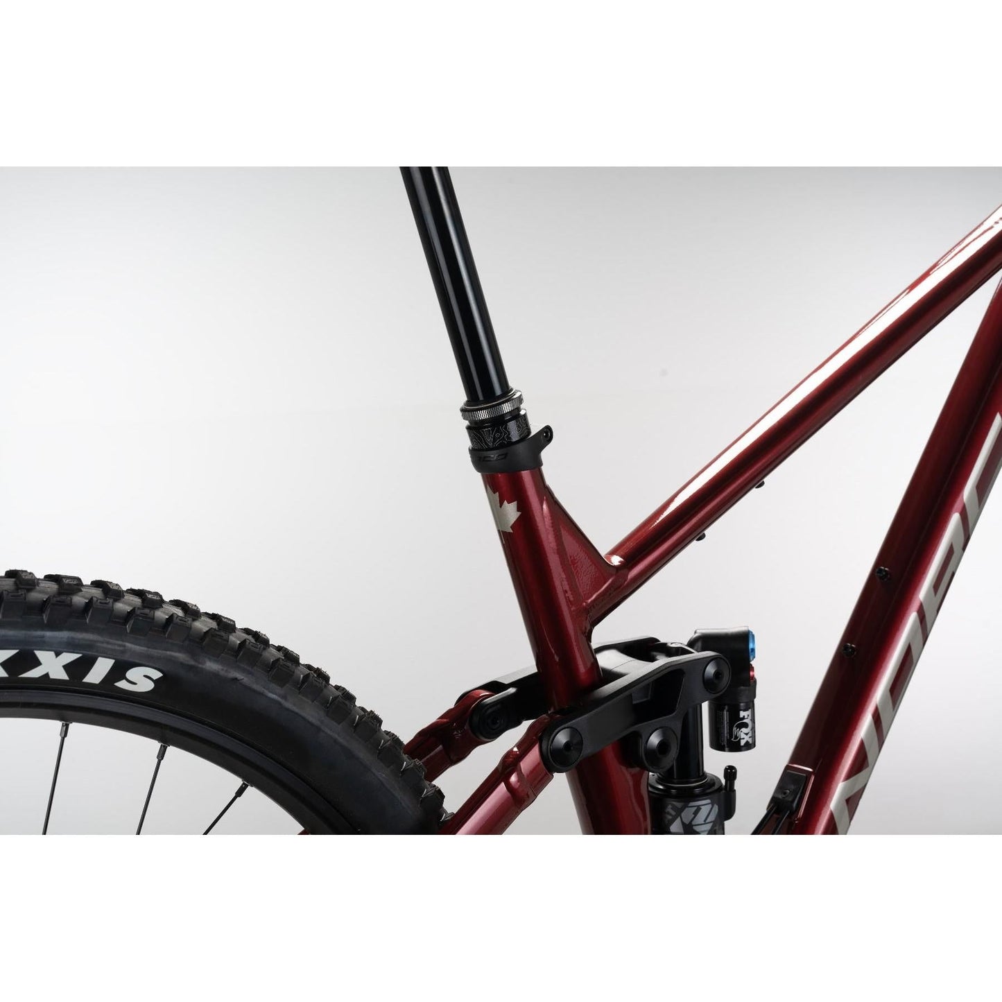 Norco Sight A2 29 Mountain Bike Red/Silver