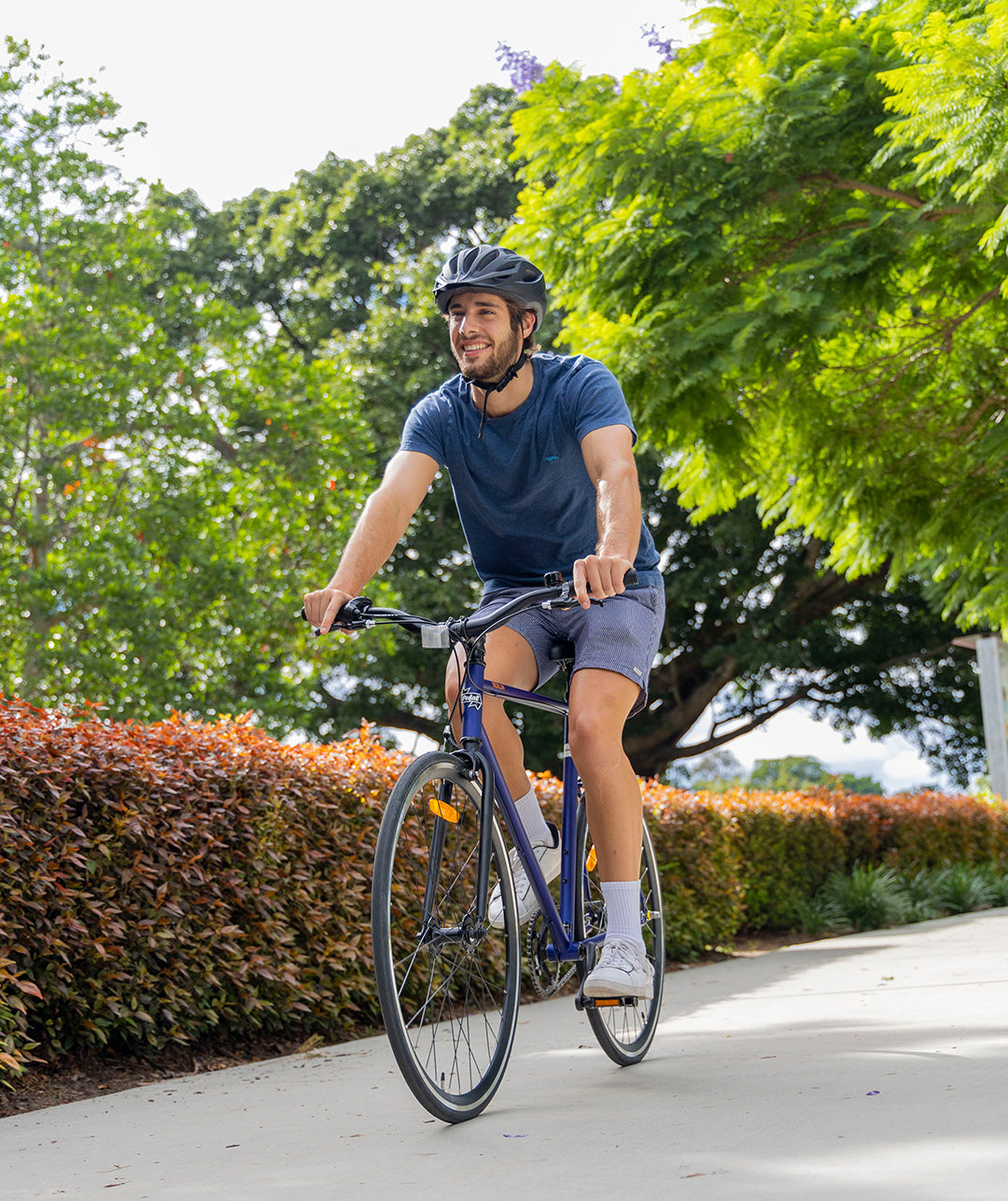 Pedal Bikes messenger - the perfect beginner bikes for commuting and fitness at Bicycle Centre