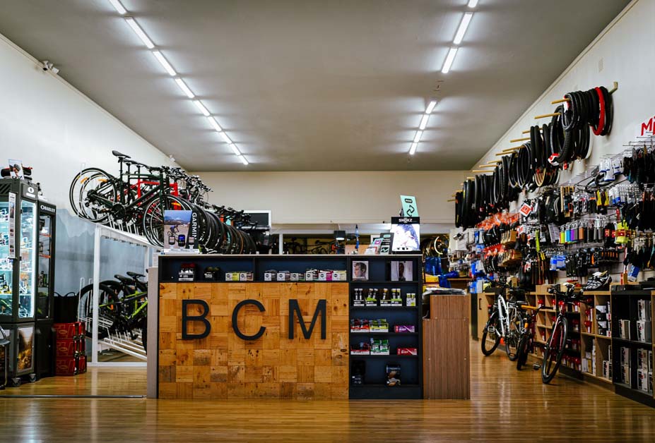 Welcome to Bicycle Central on Marsh, the best bike shop in Armidale NSW. ebikes, mtb's, road bikes, kids bikes, commuter bikes, parts and accessories.  Bike mechanics. Bike Service.