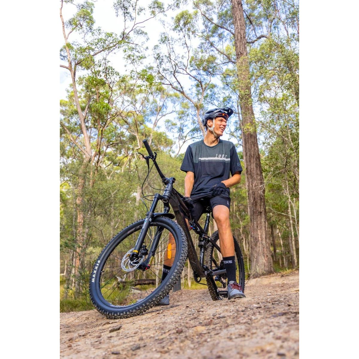 Silverback Stratos AL Elite MS Dual Suspension Mountain Bike Rainbow Grey/Silver