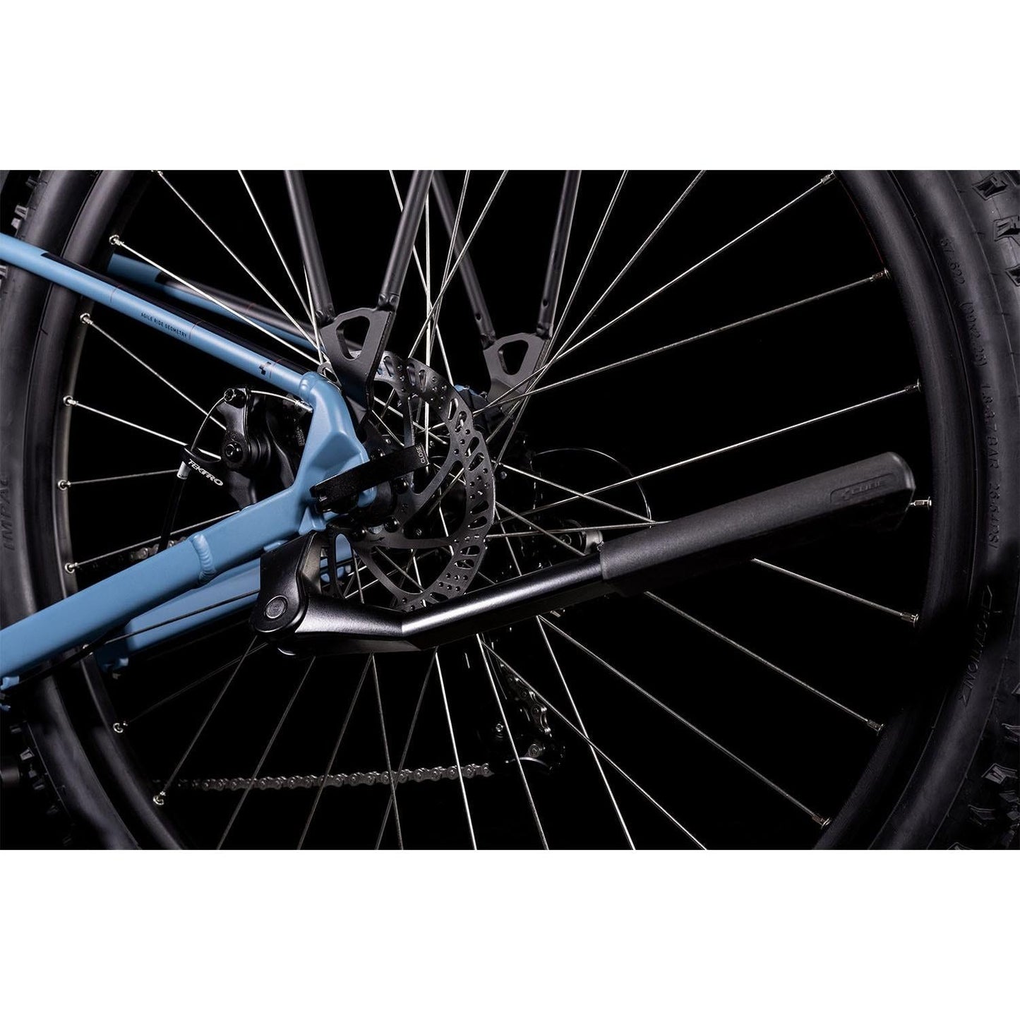 Cube Aim Allroad Hardtail Mountain Bike Blue 'n' Red