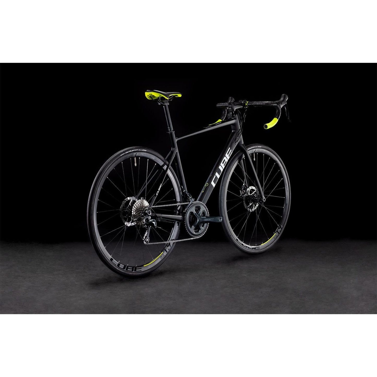 Cube Attain Race Road Bike Black 'n' White