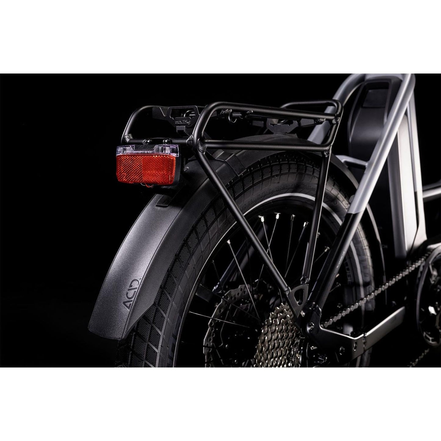 Cube Compact Sport Hybrid 500 Electric Bike Black 'n' Polar Silver
