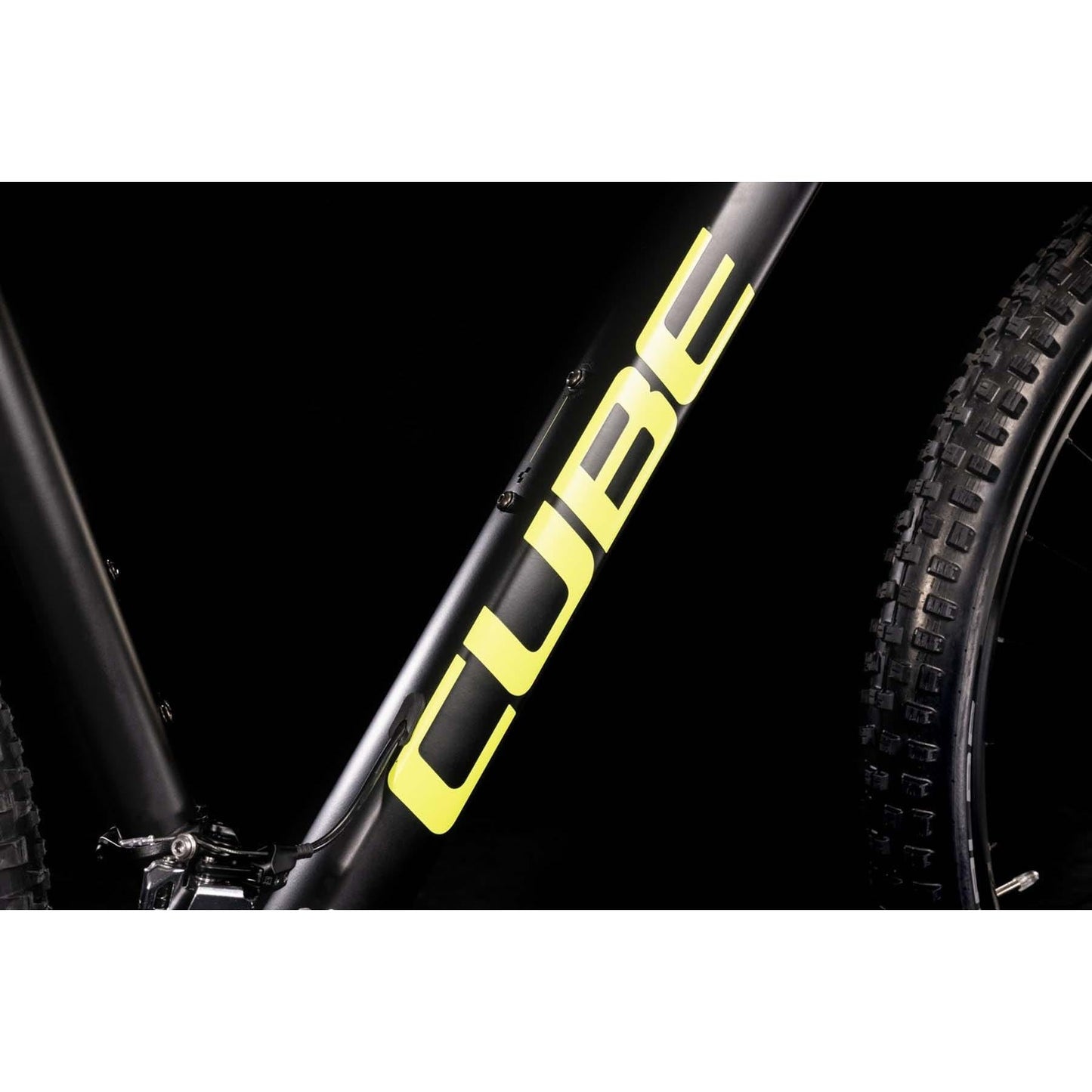 Cube Race ONE Hardtail Mountain Bike Black Flashyellow