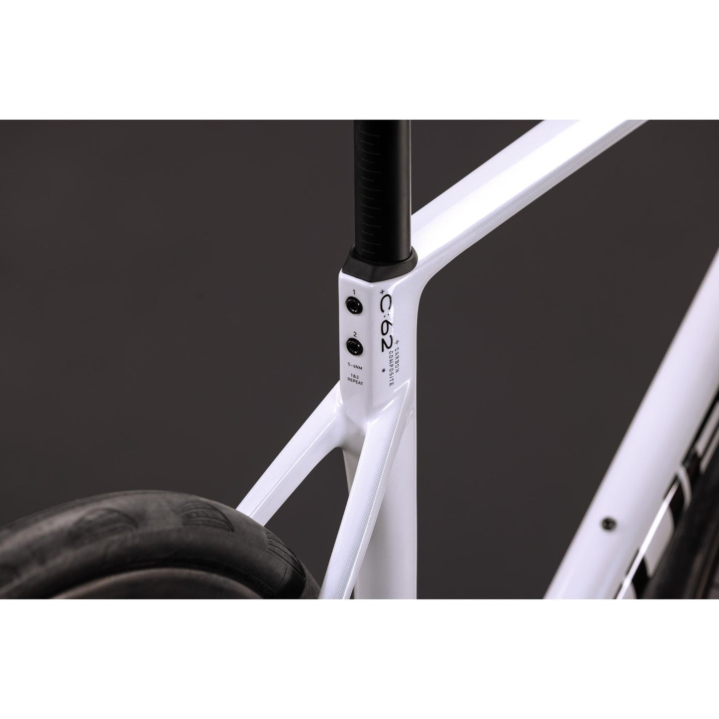 Cube Attain C:62 SLX Road Bike Metallic White'n'Black