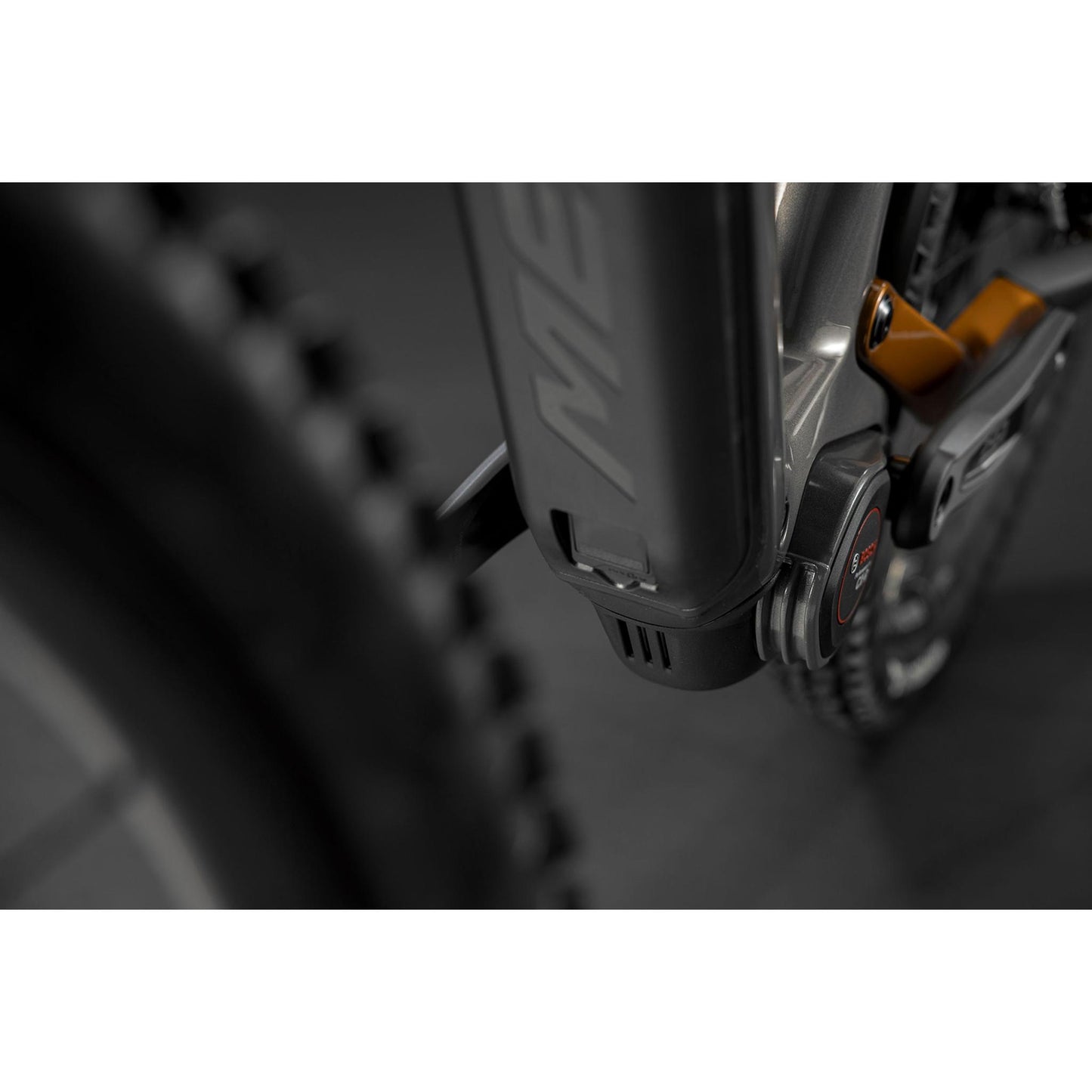 Merida Lithos 10K Electric Enduro Bike Grey/Wild Honey