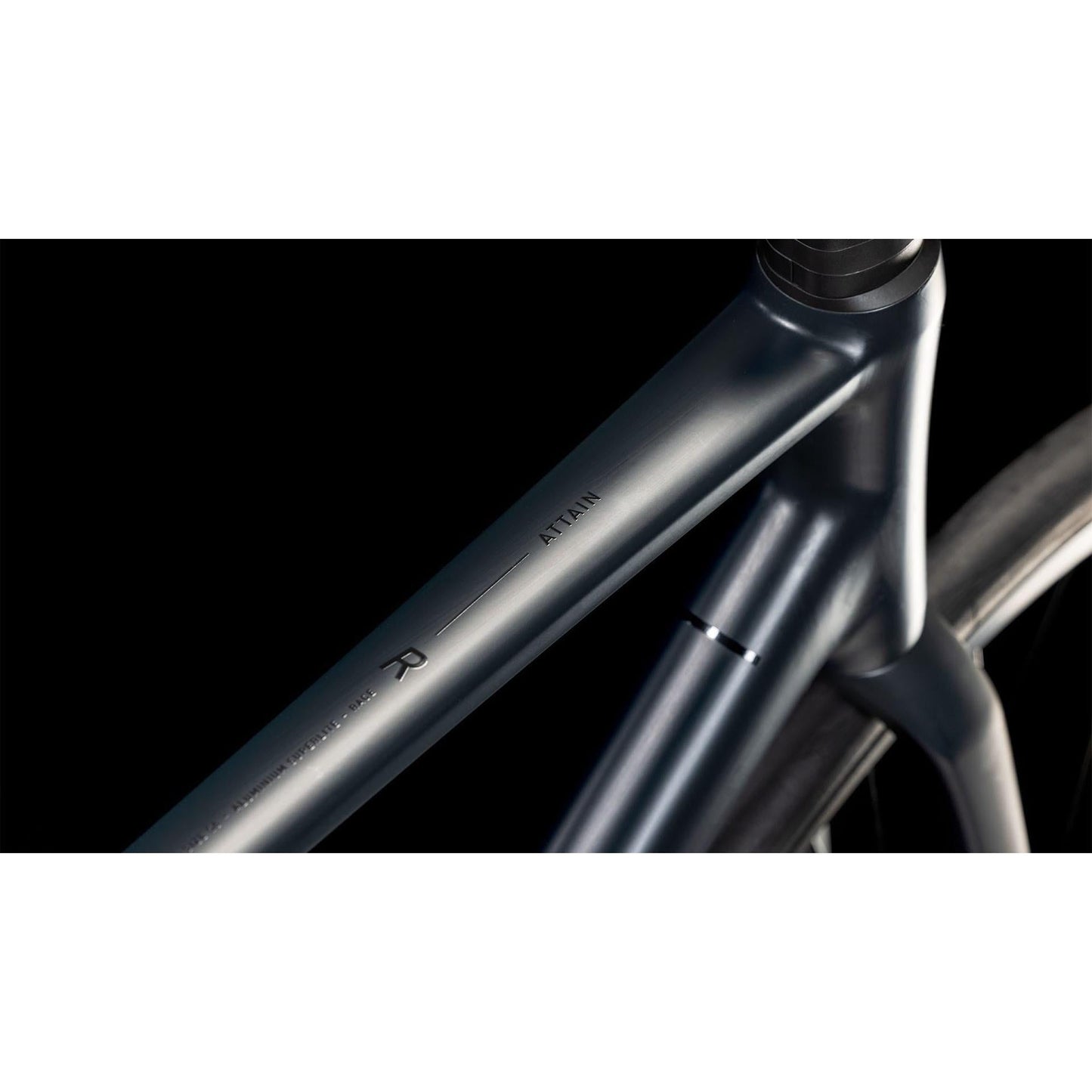 Cube Attain Race Road Bike Night'n'Black