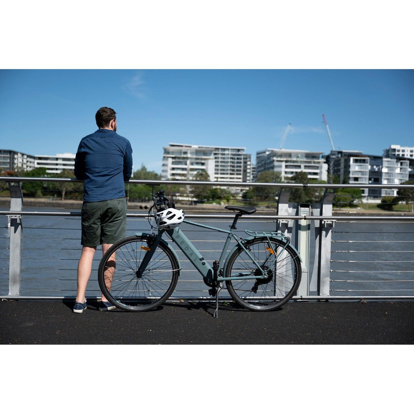 Pedal Lightning 27.5 Electric Hybrid Bike Black