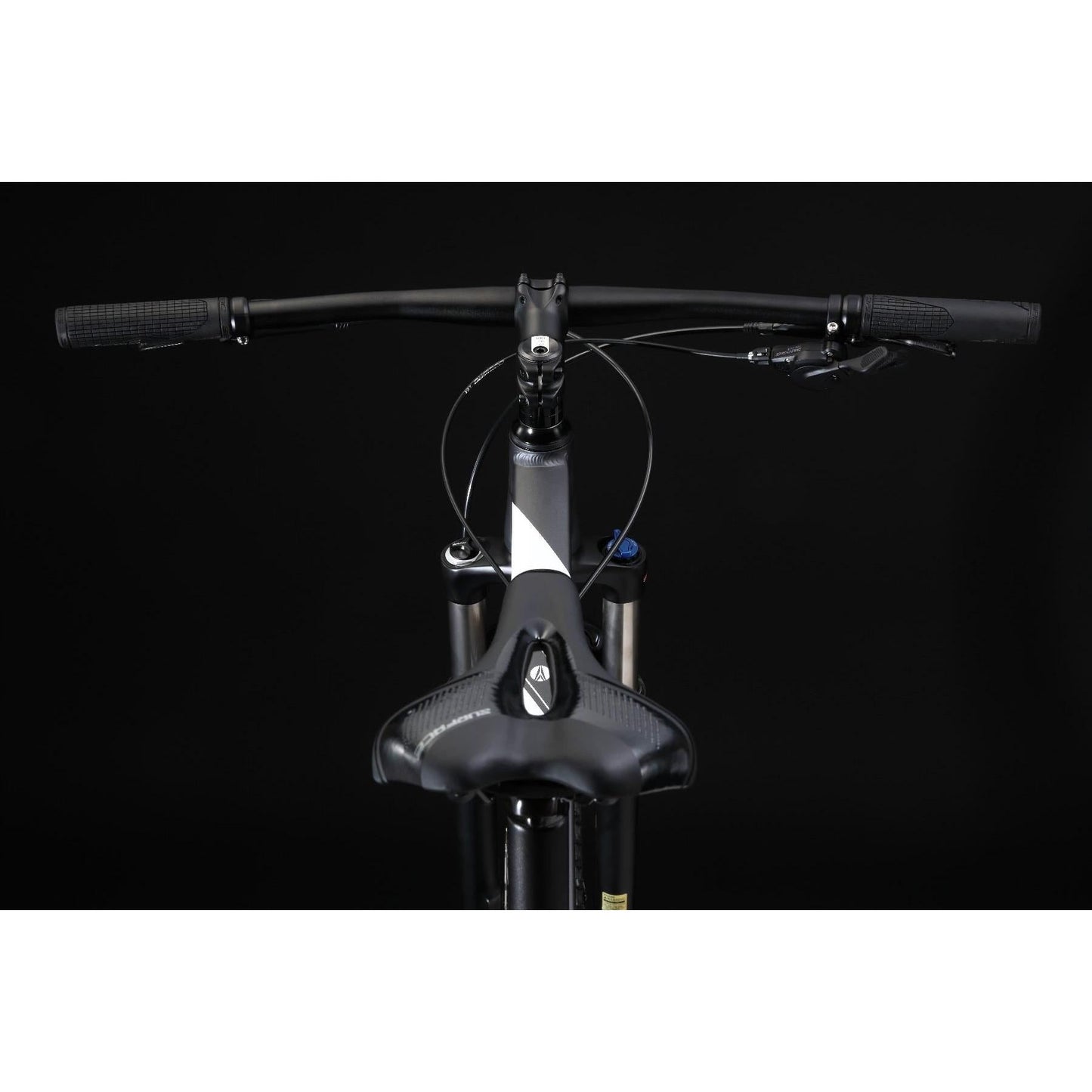 Silverback Stride Expert 29 Mountain Bike Matt Black/White