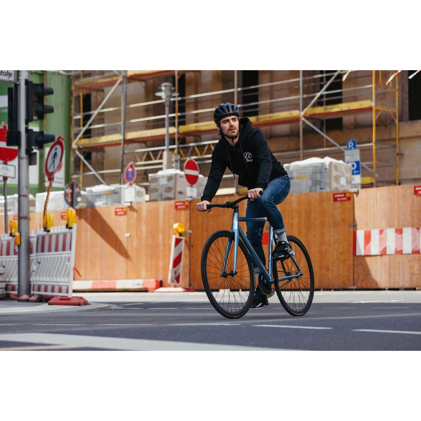 MET Vinci MIPS Helmet Black